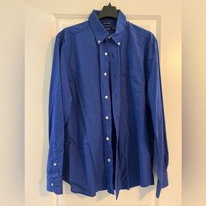 Men’s long sleeve button up dress shirt size L - Nautica - blue